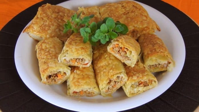 Ground-Beef-and-Veggie-Pies-with-Flaky-Pastry-Phyllo-ver-6