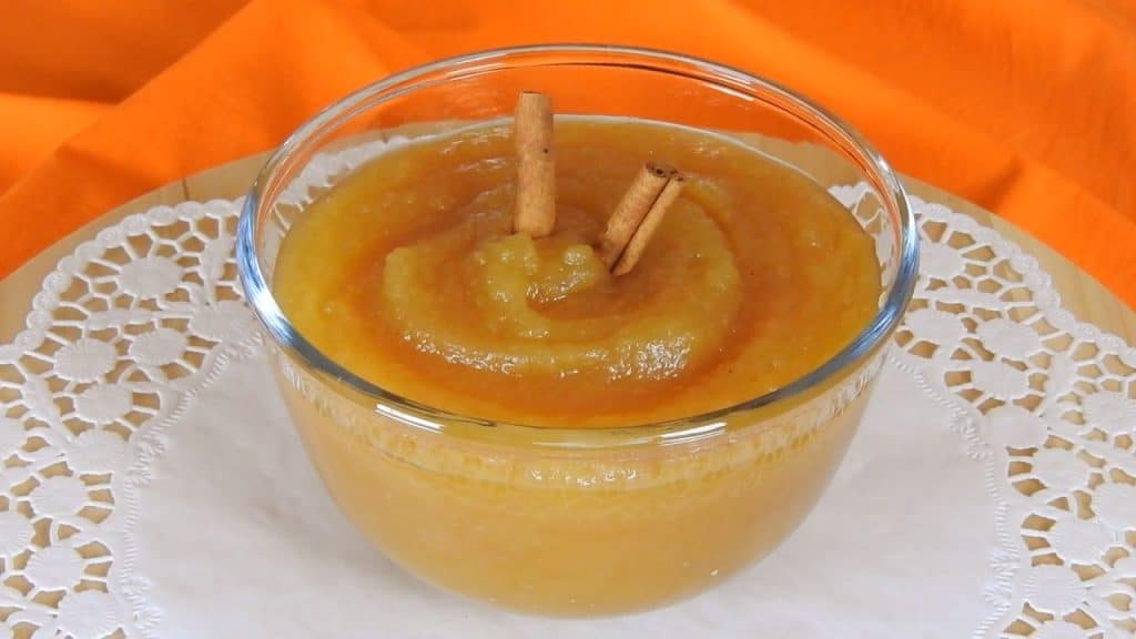 How-to-Make-Delicious-Applesauce-Quick-and-Easy-Recipe